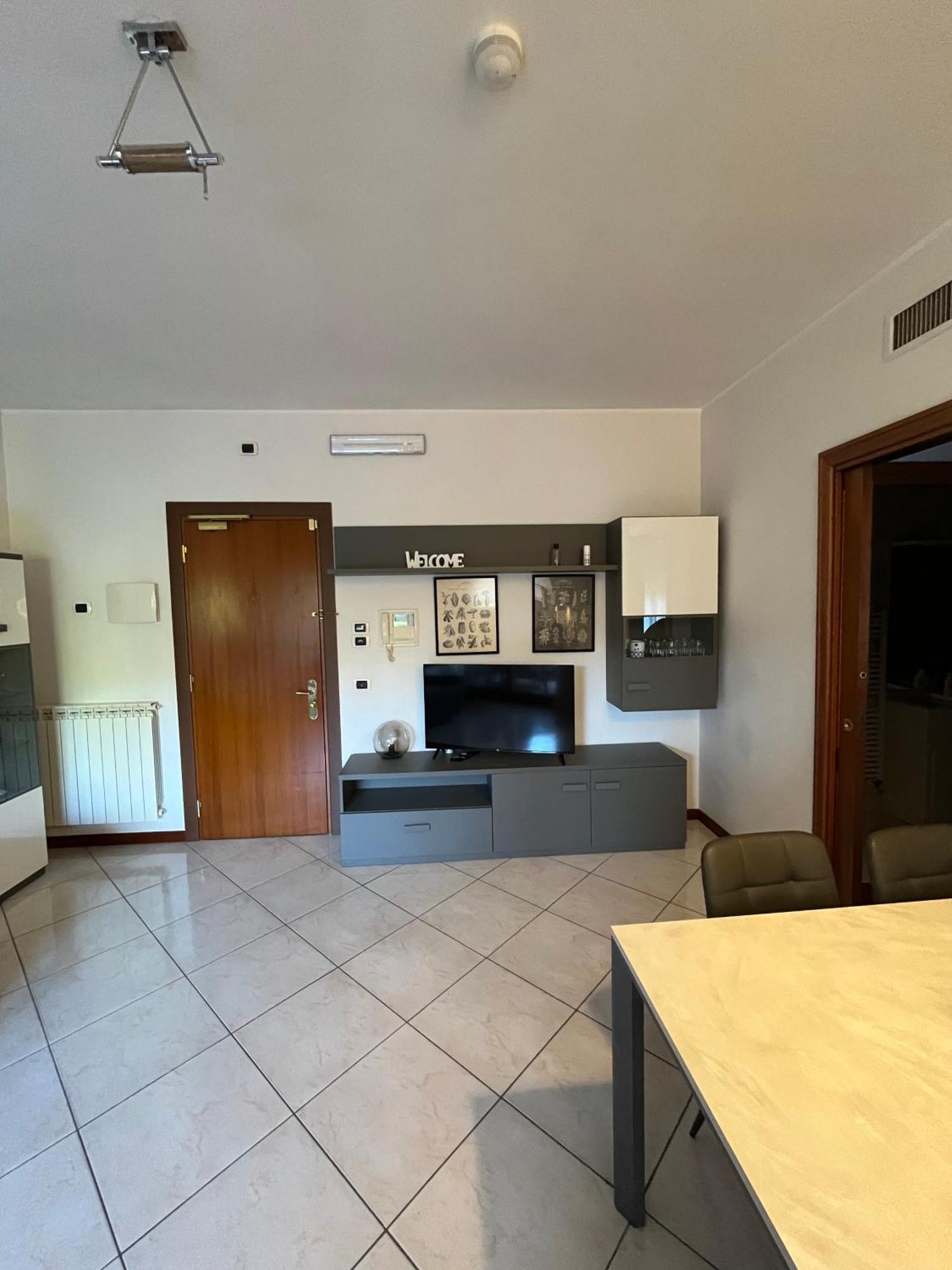 Il Parco 2 Apartment Рим Екстериор снимка