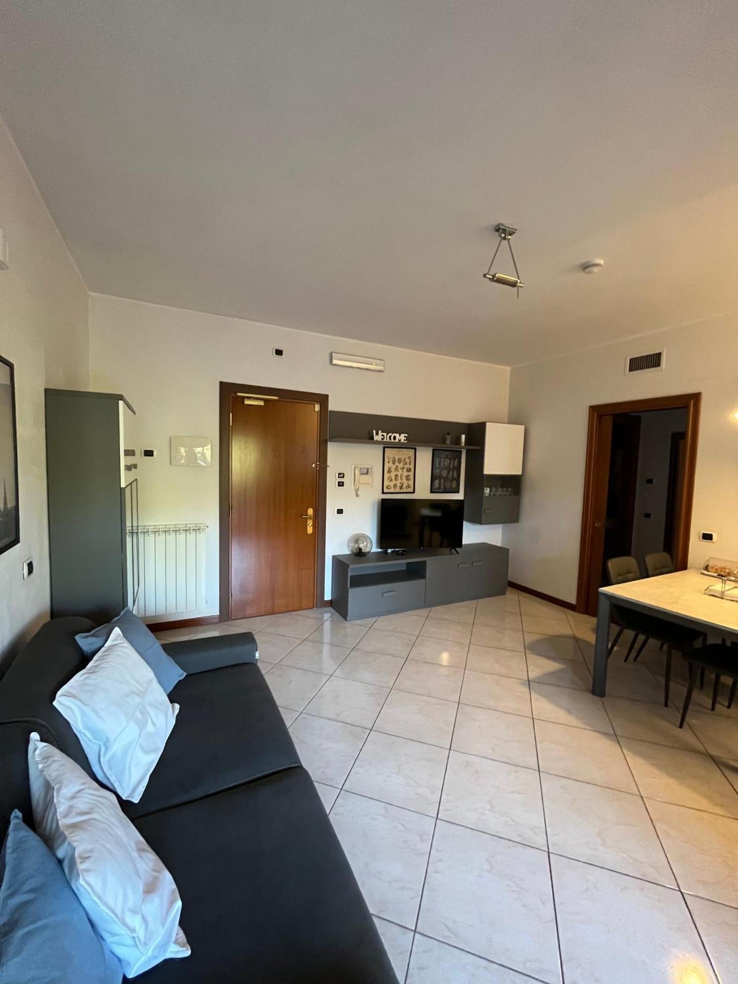 Il Parco 2 Apartment Рим Екстериор снимка