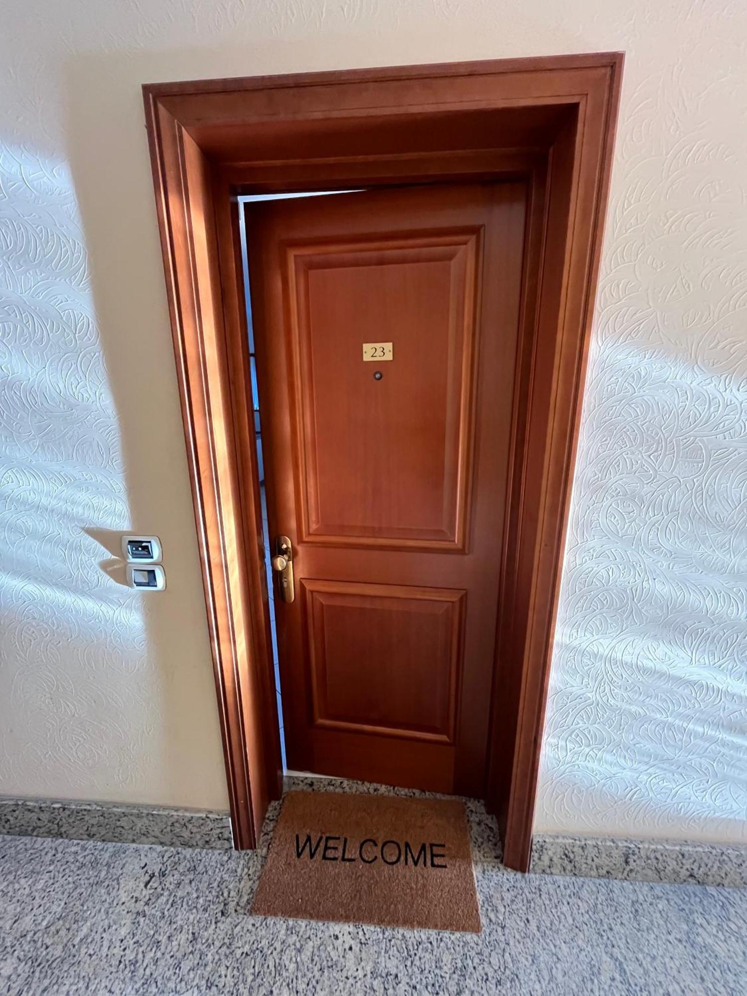 Il Parco 2 Apartment Рим Екстериор снимка
